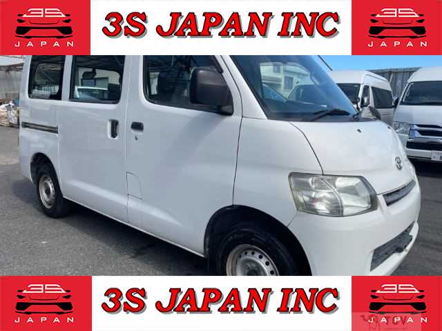 2012 Toyota Liteace Van