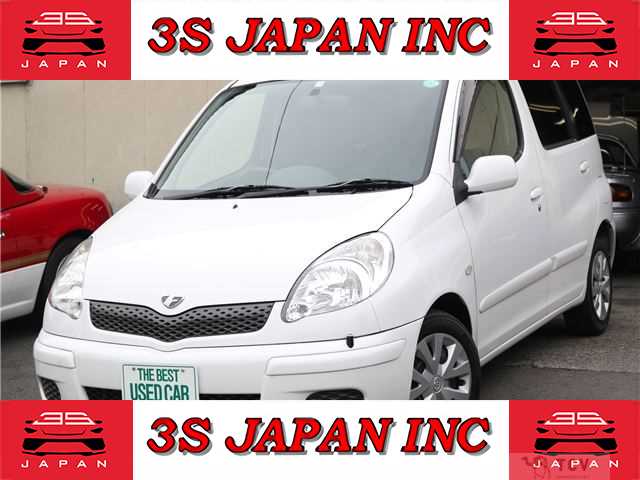 2004 Toyota Fun Cargo