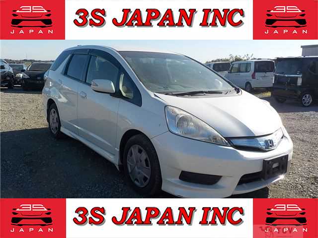 2012 Honda Fit shuttle