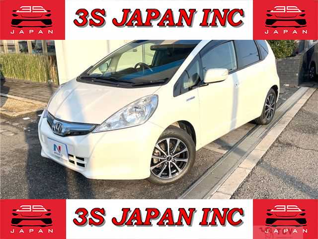 2013 Honda Fit Hybrid