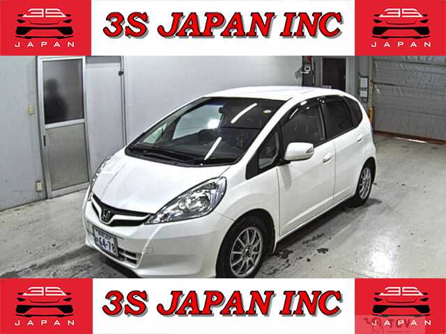 2012 Honda Fit Hybrid