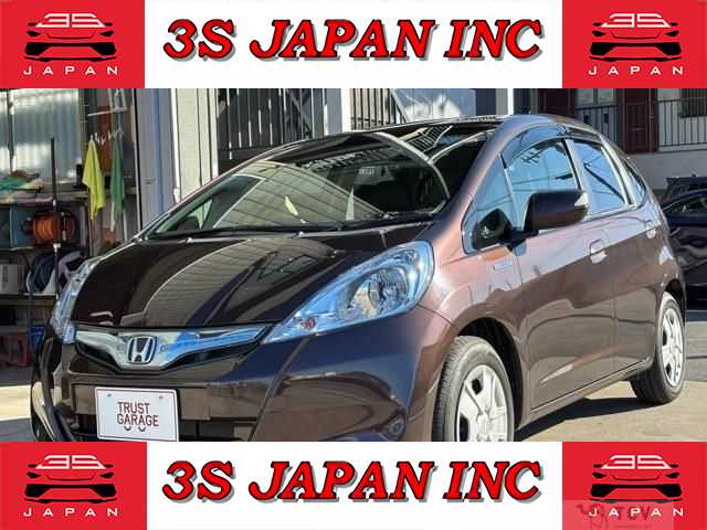 2013 Honda Fit Hybrid