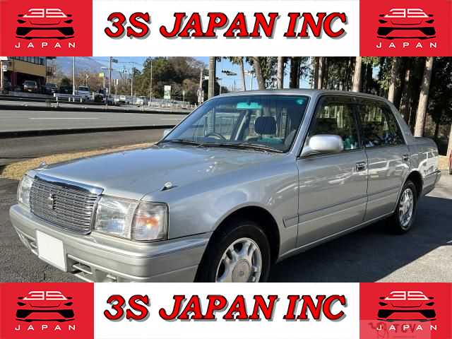 2003 Toyota Crown Sedan