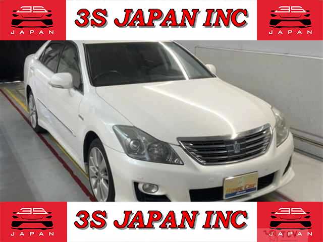 2008 Toyota Crown Hybrid