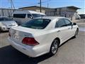 2005 Toyota Crown