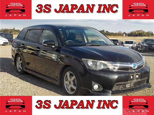 2013 Toyota Corolla Fielder