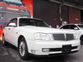 2000 Nissan Cedric