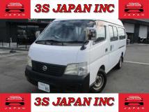 2004 Nissan Caravan