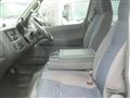 2005 Nissan Caravan