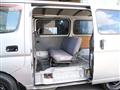 2003 Nissan Caravan