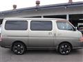 2006 Nissan Caravan