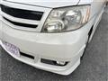 2005 Toyota Alphard