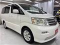 2004 Toyota Alphard