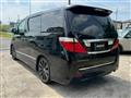2011 Toyota Alphard