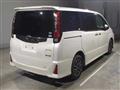 2016 Toyota Noah