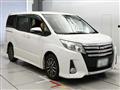 2016 Toyota Noah