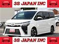 2017 Toyota Voxy