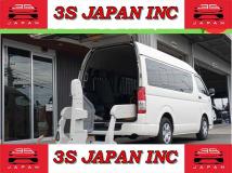 2017 Toyota Regiusace