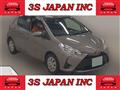 2017 Toyota Vitz