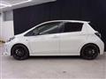 2017 Toyota Vitz