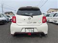 2017 Nissan March