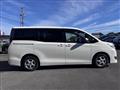 2018 Toyota Noah