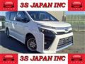 2018 Toyota Voxy