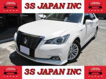 2016 Toyota Crown