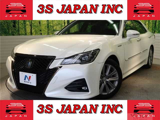 2018 Toyota Crown Hybrid