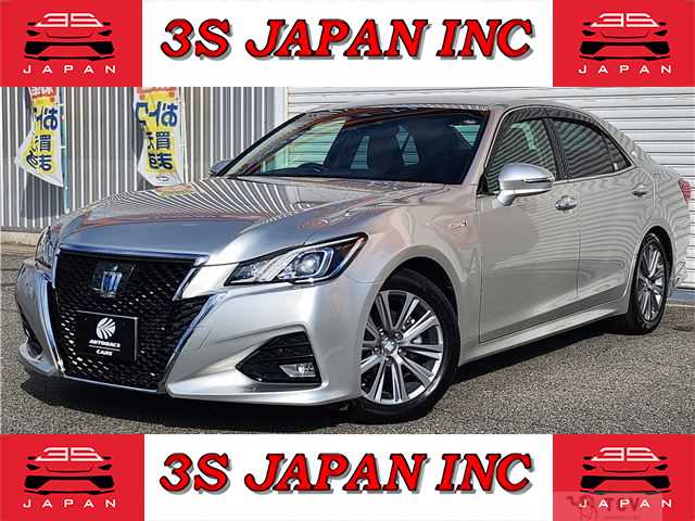 2016 Toyota Crown Hybrid