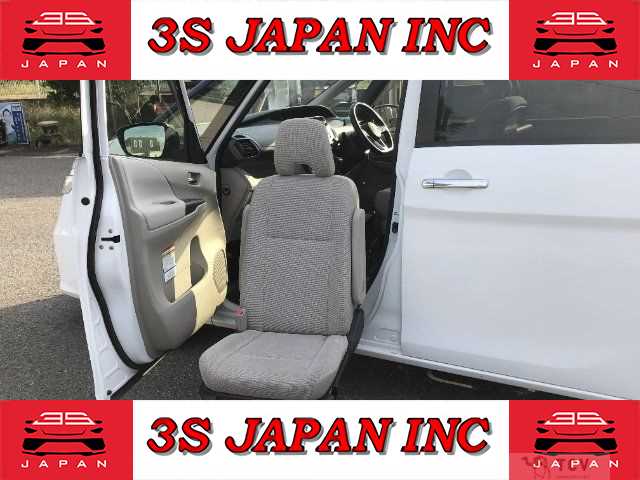 2016 Nissan Serena