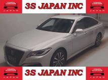 2018 Toyota Crown Hybrid