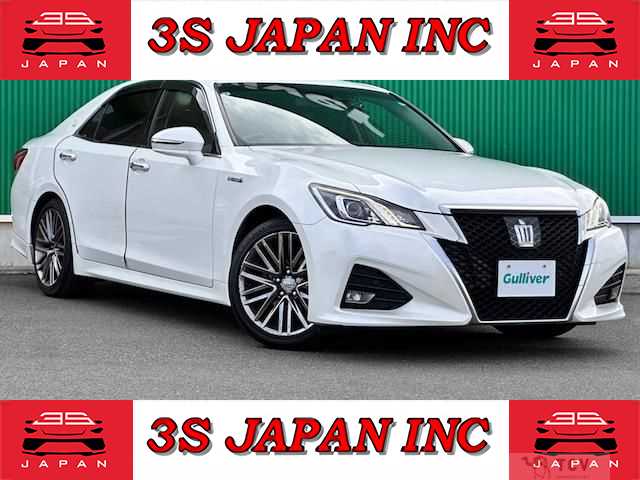 2017 Toyota Crown Hybrid