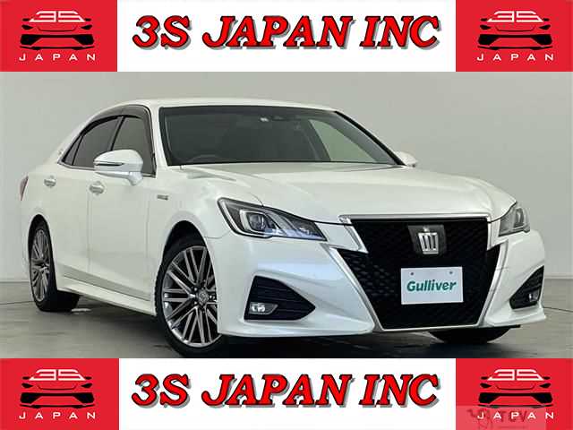 2016 Toyota Crown Hybrid