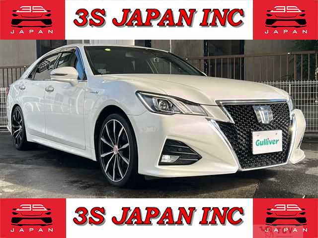2016 Toyota Crown Hybrid