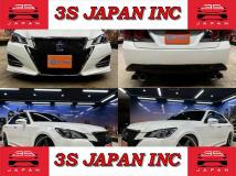 2016 Toyota Crown Hybrid