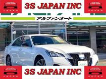 2016 Toyota Crown Hybrid