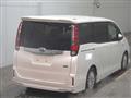 2015 Toyota Noah