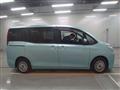 2015 Toyota Noah