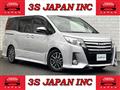 2014 Toyota Noah