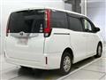 2016 Toyota Noah