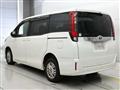 2016 Toyota Noah