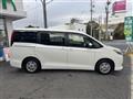 2015 Toyota Noah