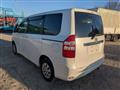 2013 Toyota Noah