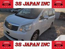 2013 Toyota Noah