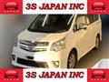 2013 Toyota Noah