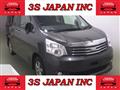 2011 Toyota Noah