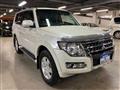 2014 Mitsubishi Pajero