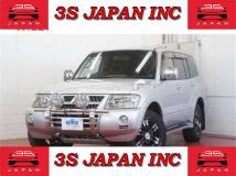 2005 Mitsubishi Pajero