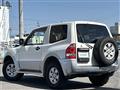 2005 Mitsubishi Pajero